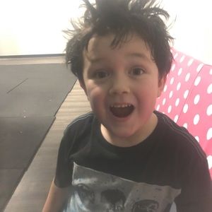 Meet your Posher, Jamie